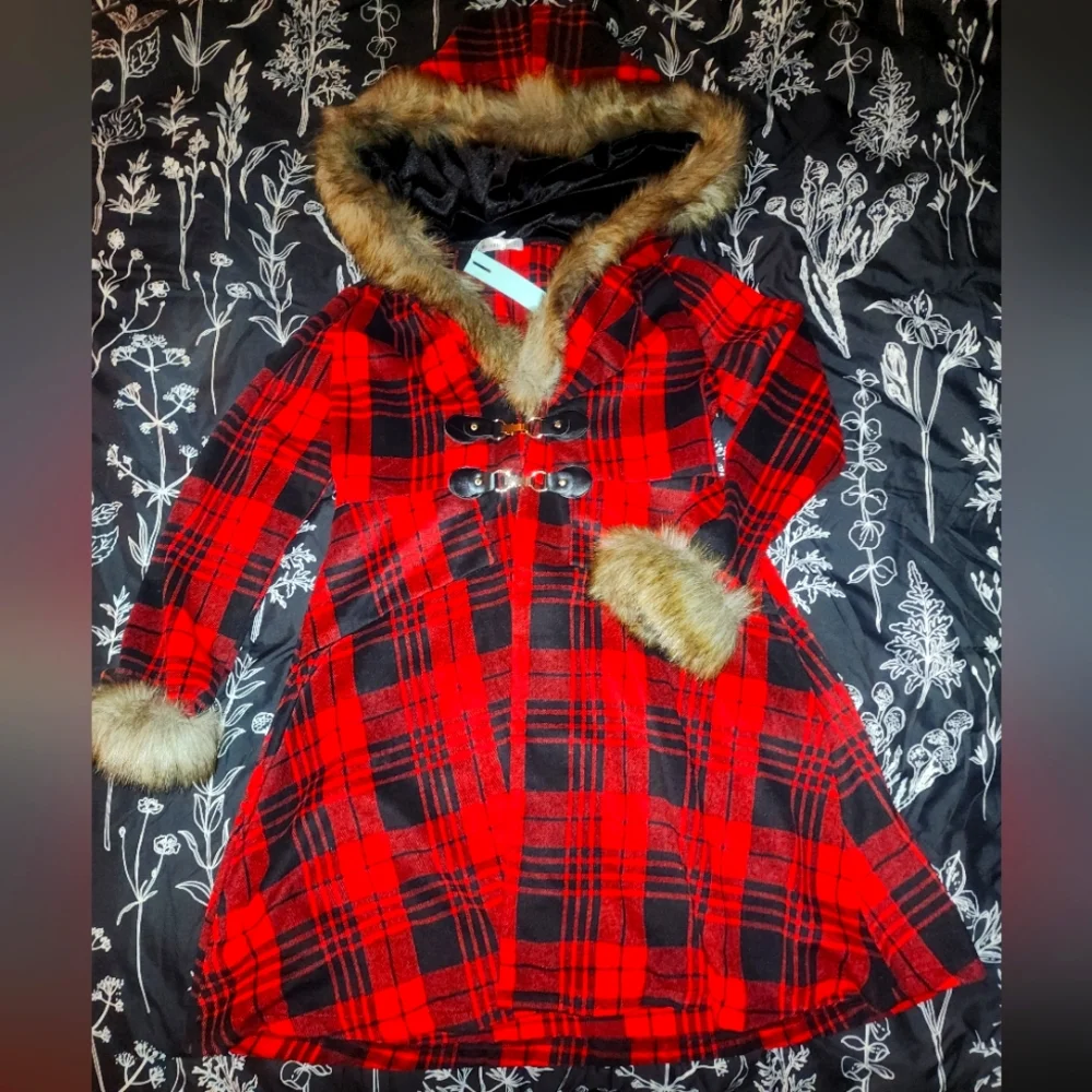 NWT!! Red Plaid Hooded Women's Coat Faux Fur Trim size XXXL (US Size large) - Picture 1 of 5